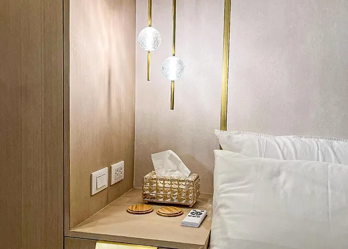 New Luxury In Mall Of And Near Airport *